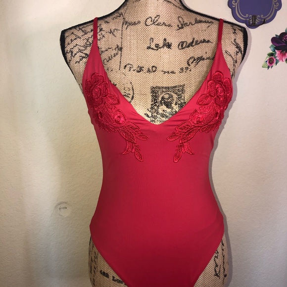 MINKPINK Other - 🧨 NWT Minkpink Bathing Suit